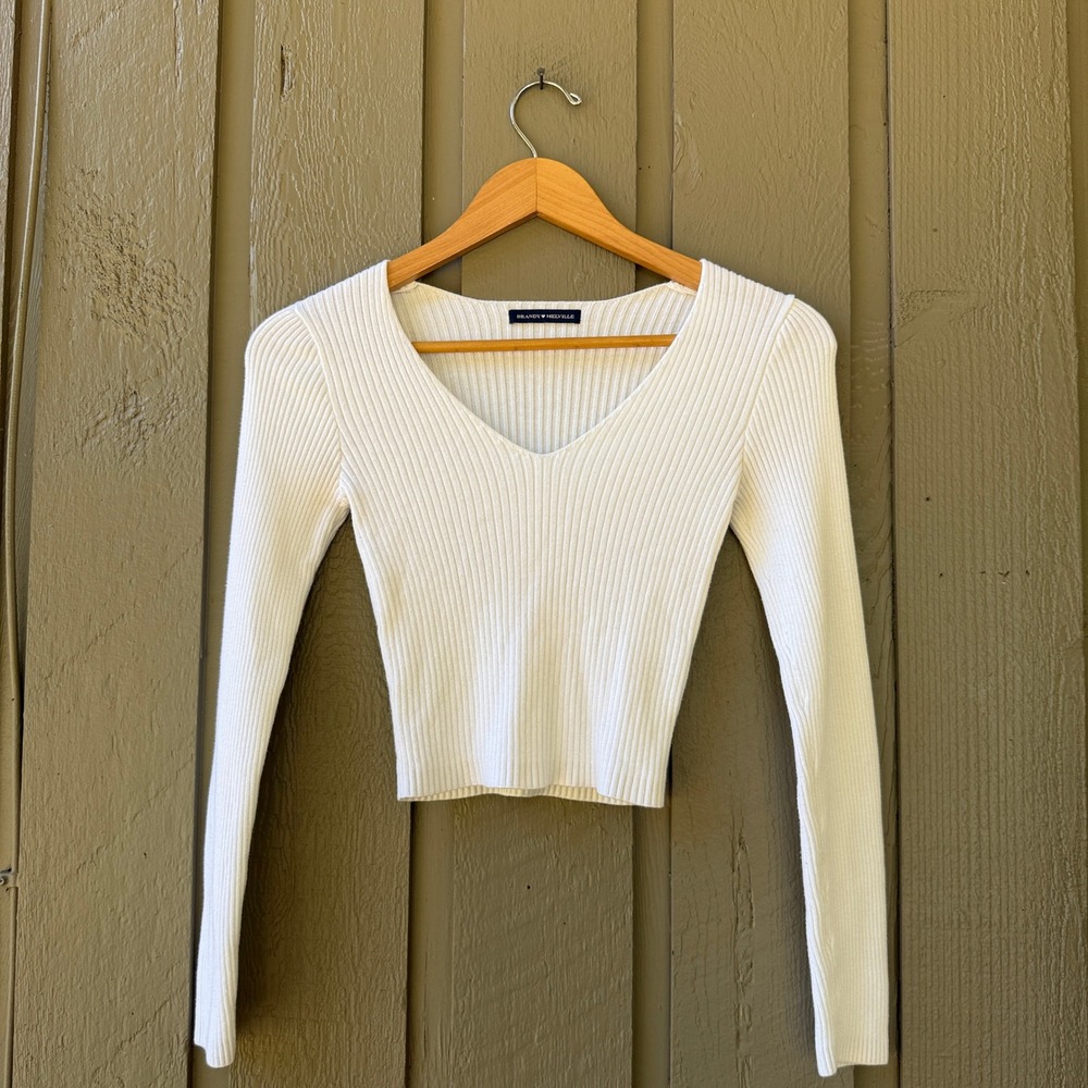 Brandy Melville V-Neck Ribbed Cropped Sweater Womens Fitted One Size White